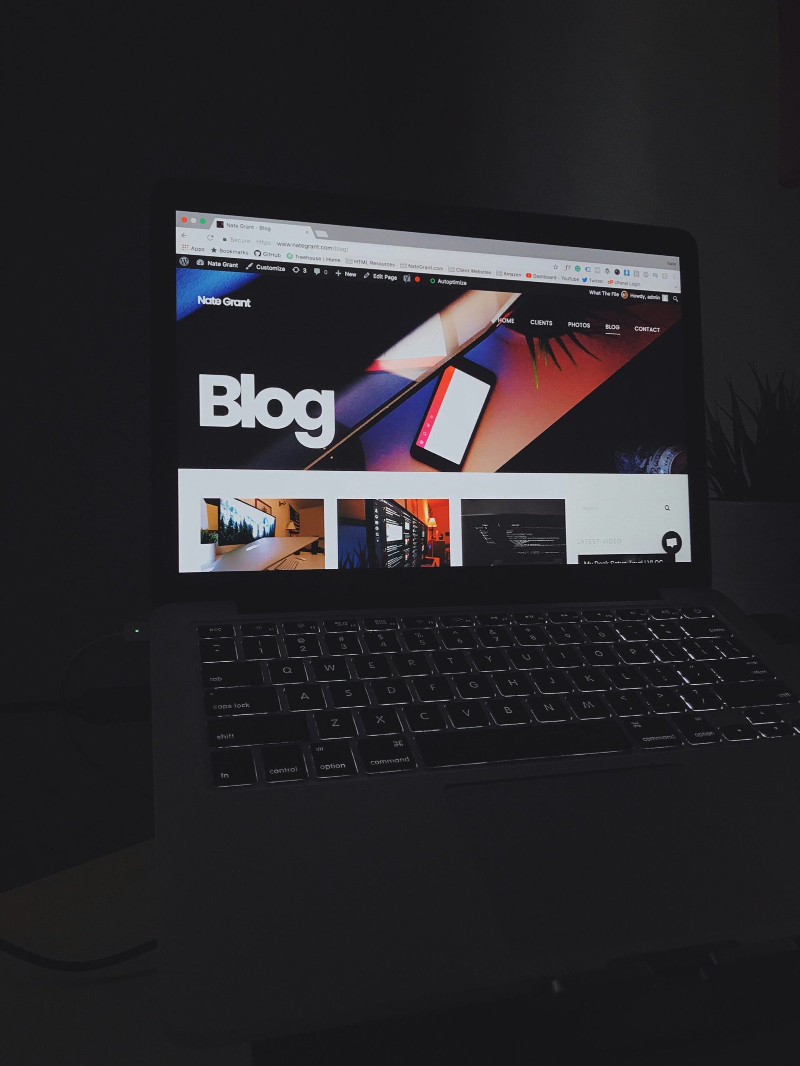 How to Start a Blog in 2025 and Make Money